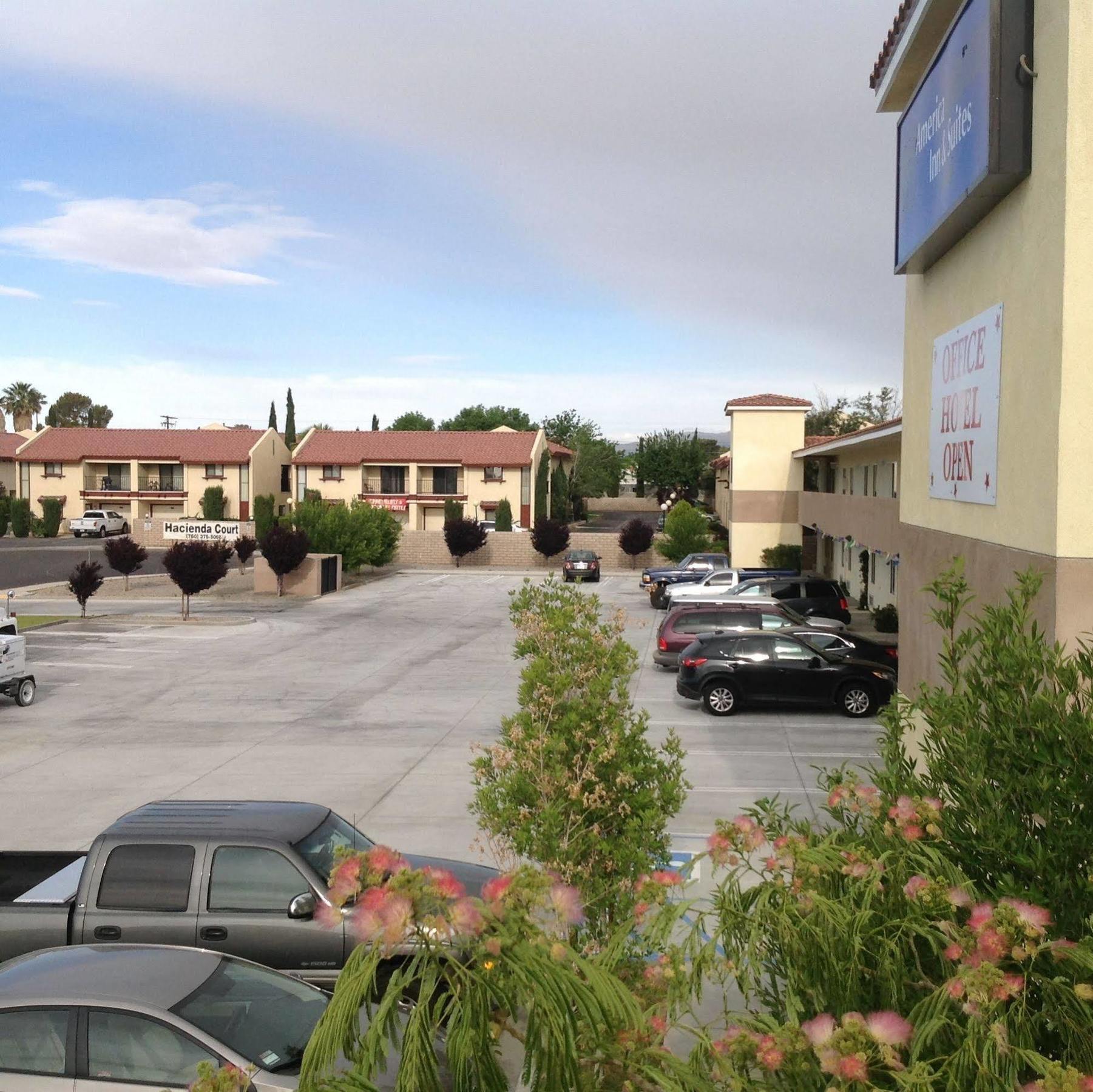 America Inn & Suites Ridgecrest Exteriér fotografie
